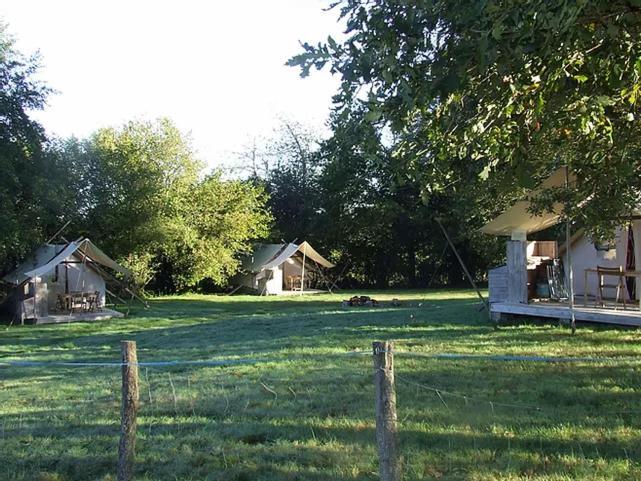 Ferme De La Marliere Hotel Saint-Vincent-en-Bresse Exterior foto